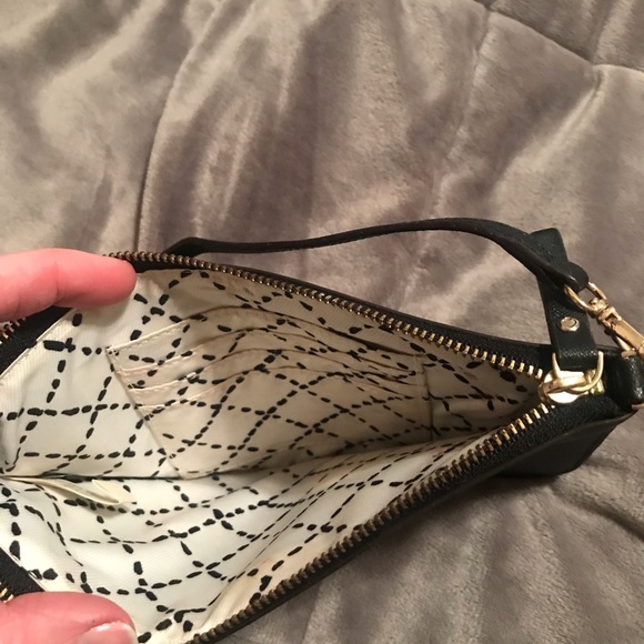 Kate Spade wristlet - Picture 3 of 3
